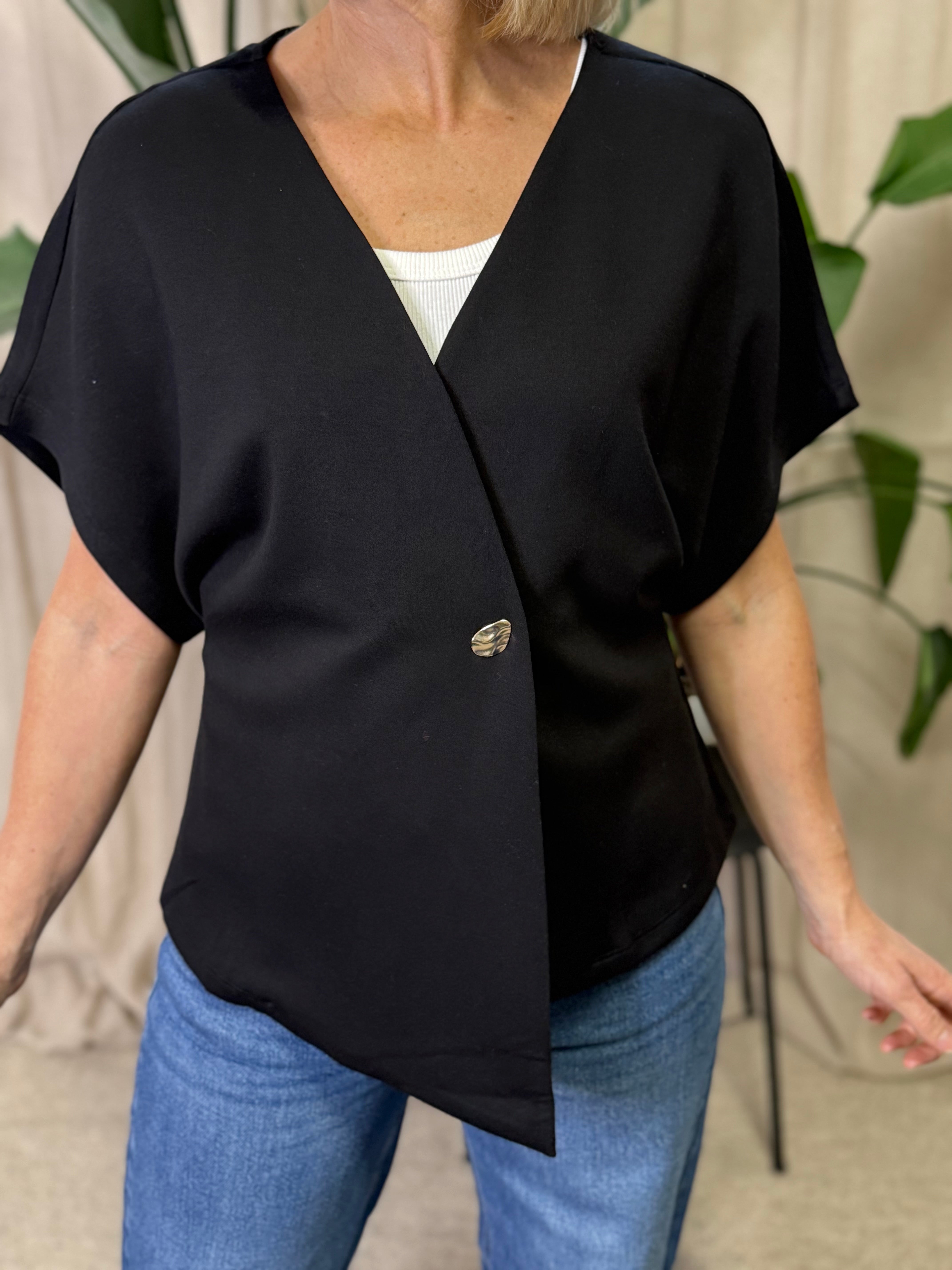 VMSMILLA Top - Black
